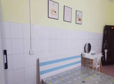 萝岗村 1室1厅1卫