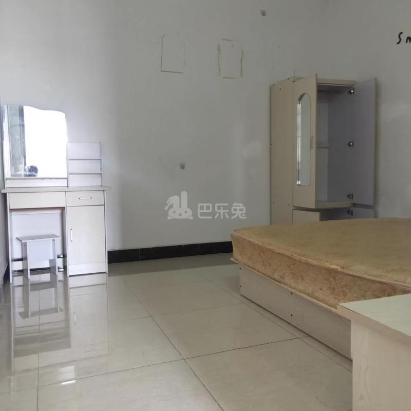 清布村10221279周边环境图1