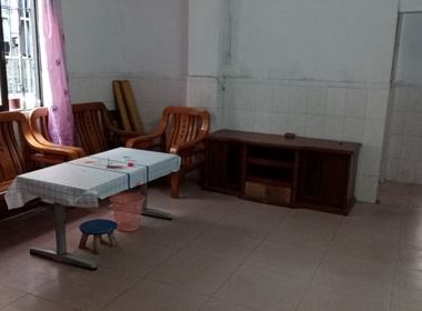 塘头村 1室1厅1卫