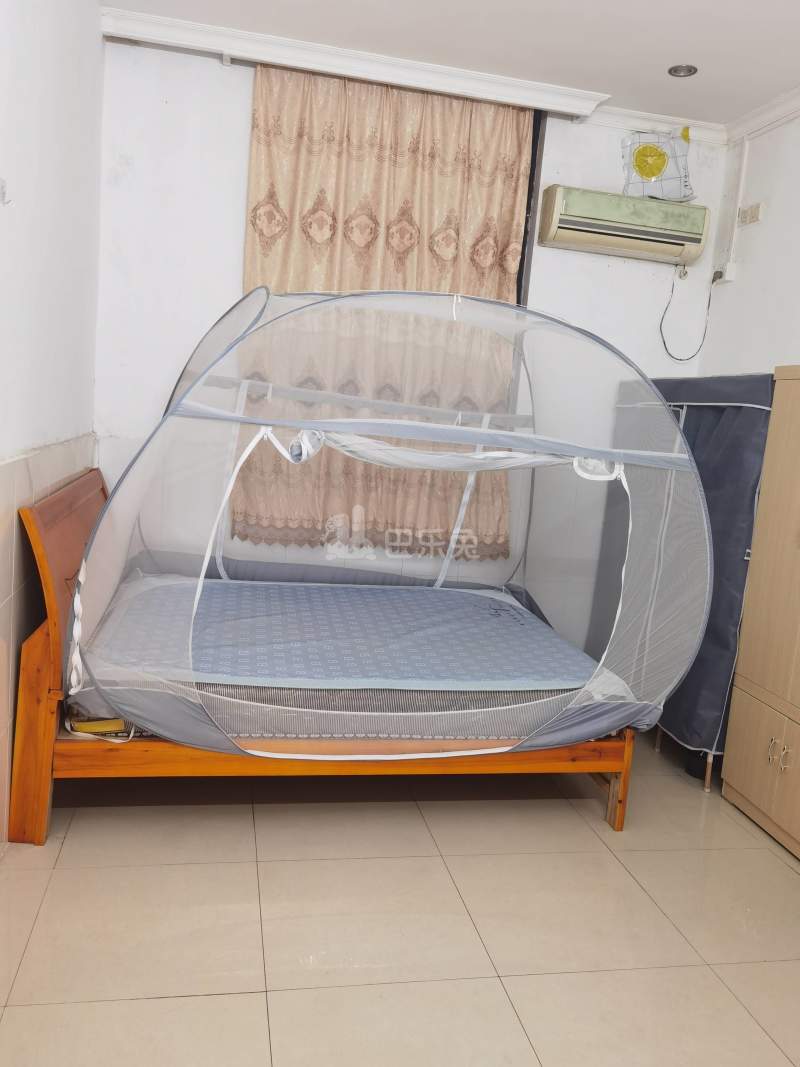 东约新村10233540卧室图1