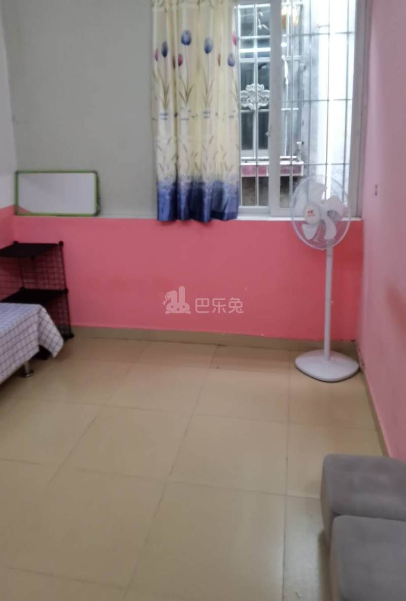 东约新村10233701卧室图0