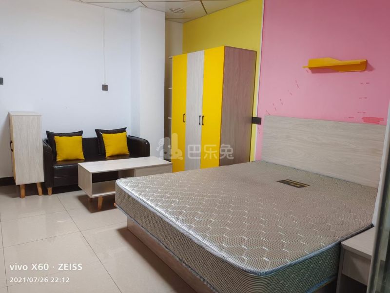 公益村10236475卧室图0