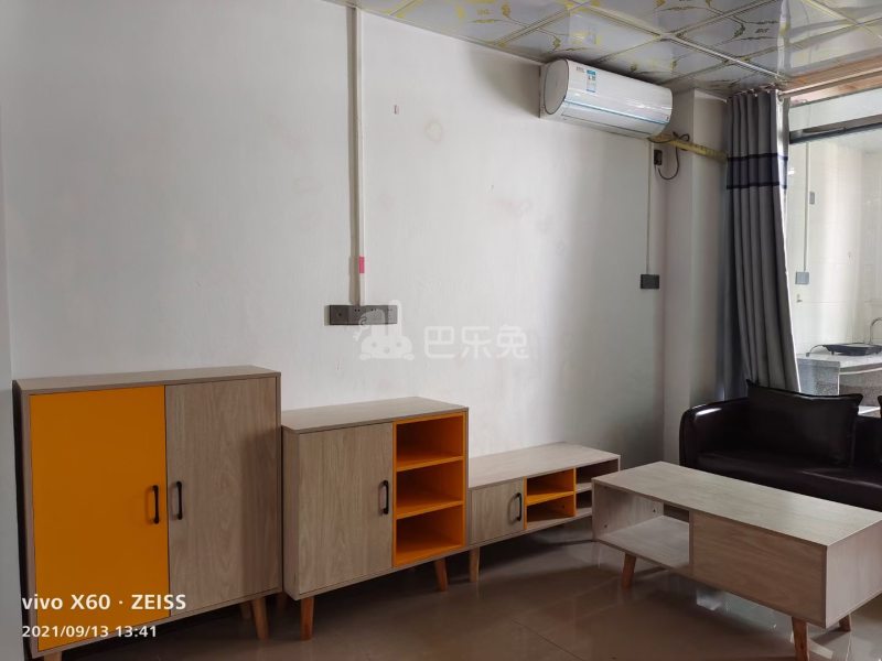 公益村10236475客厅图2