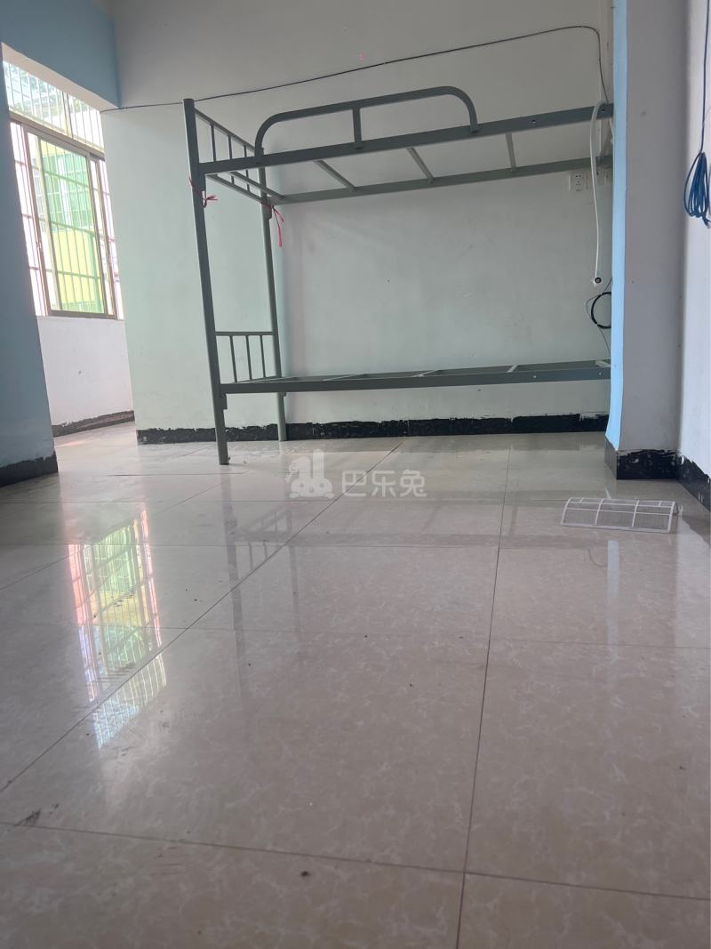 东塱村10237657周边环境图4