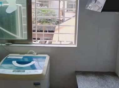 田美村 1室0厅1卫