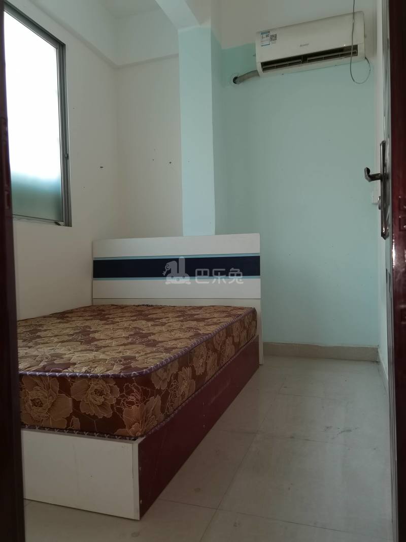 东塱村10238552卧室图0