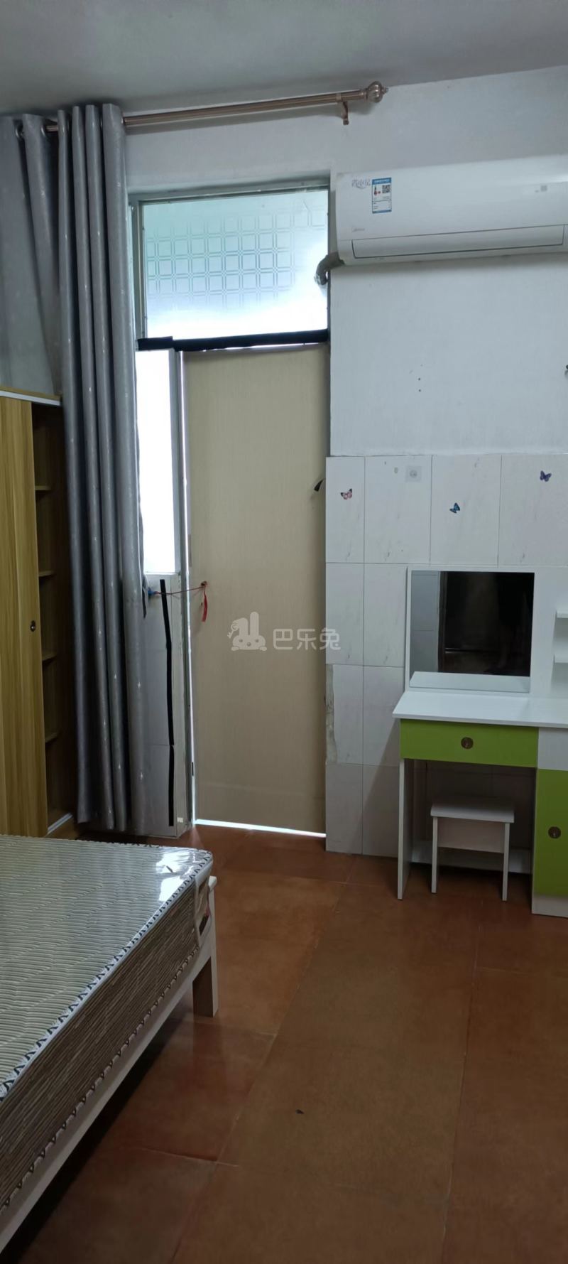 南村10239028卧室图0