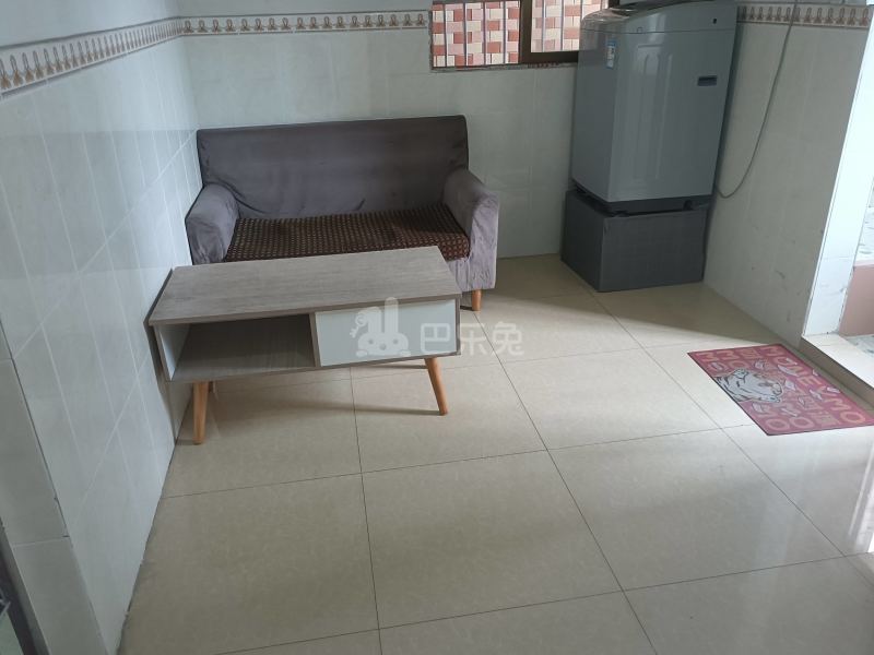 花苑小区10284511客厅图3