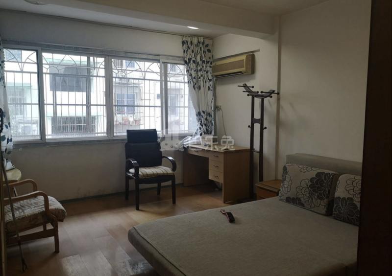 文苑小区10285756卧室图8