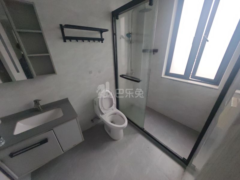 恒达家园10294008卫生间图5