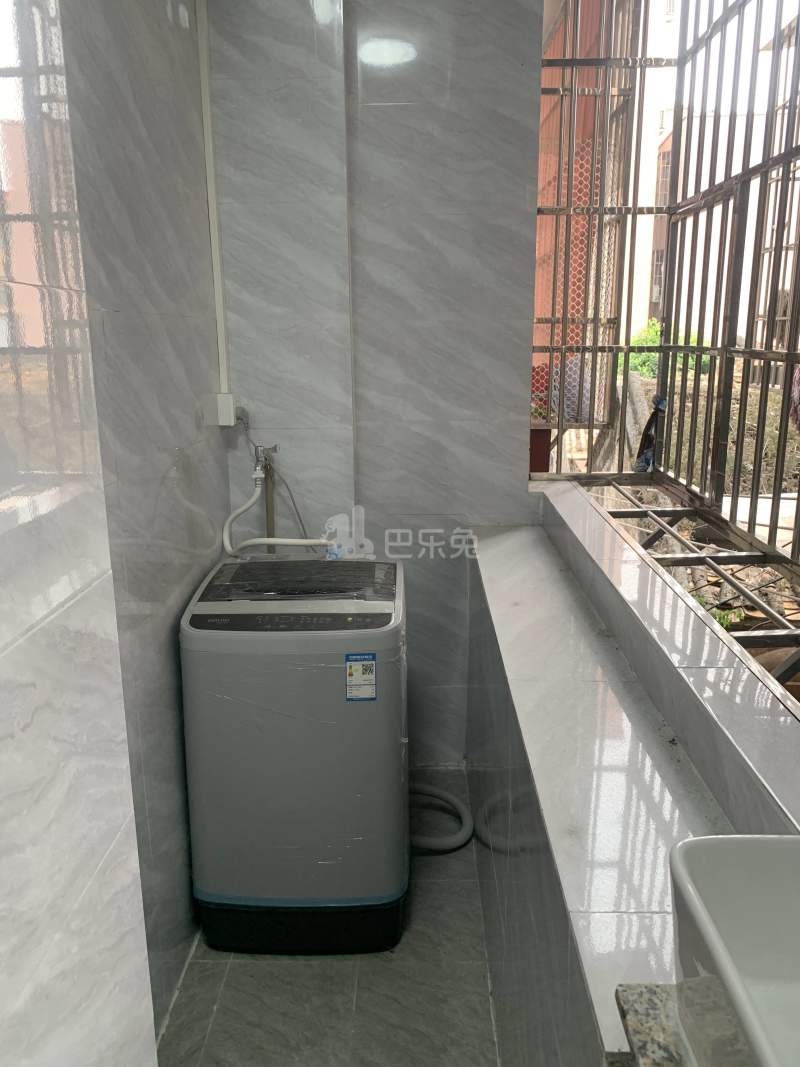 石基村(番禺区石碁镇岐山南路15号)10295511周边环境图0