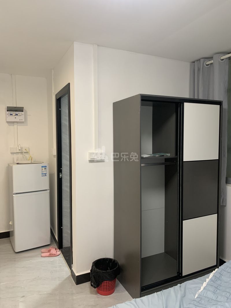 石基村(番禺区石碁镇岐山南路15号)10295511周边环境图1