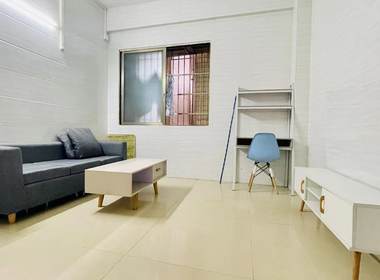 东塱村 1室1厅1卫