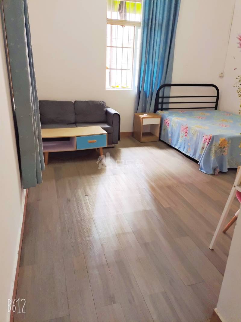 东塱村10297779卧室图0