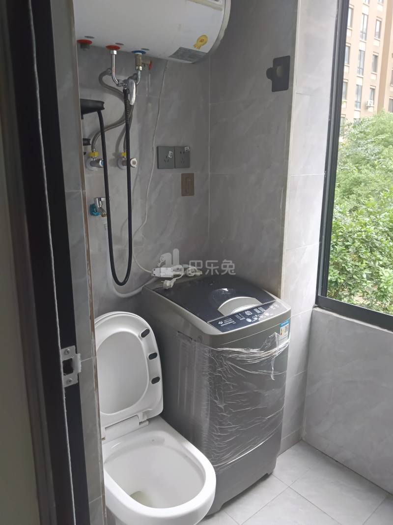 仓溢绿苑10299648卫生间图5