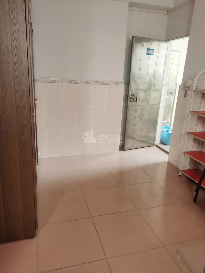 东约新村10314348周边环境图4