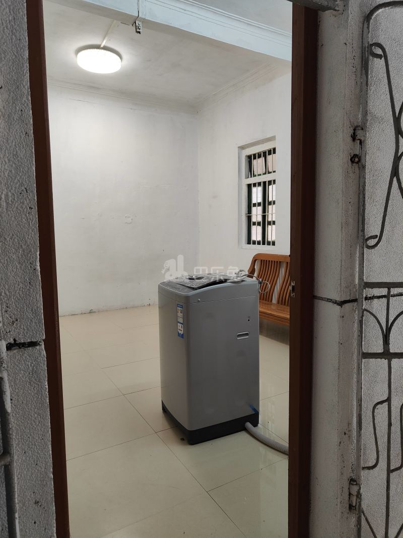 东塱村10331335周边环境图4