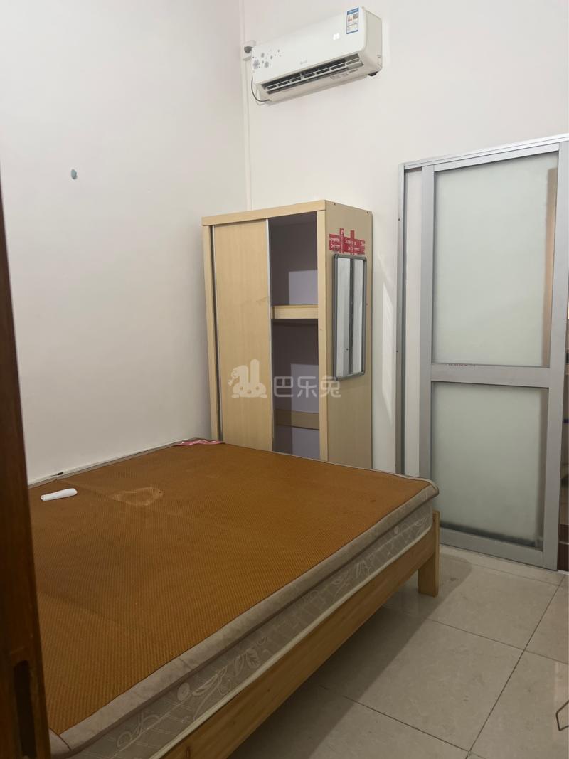 东塱村10332894卧室图1