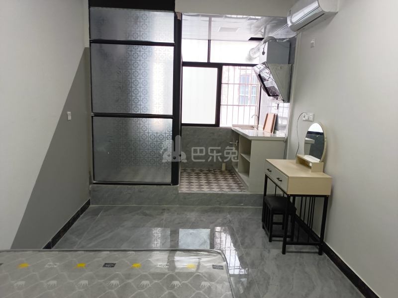 向阳大街40号10334325卧室图3