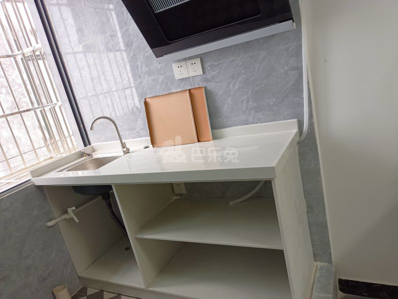 向阳大街40号10334325厨房图4