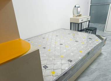 向阳大街40号 1室0厅1卫