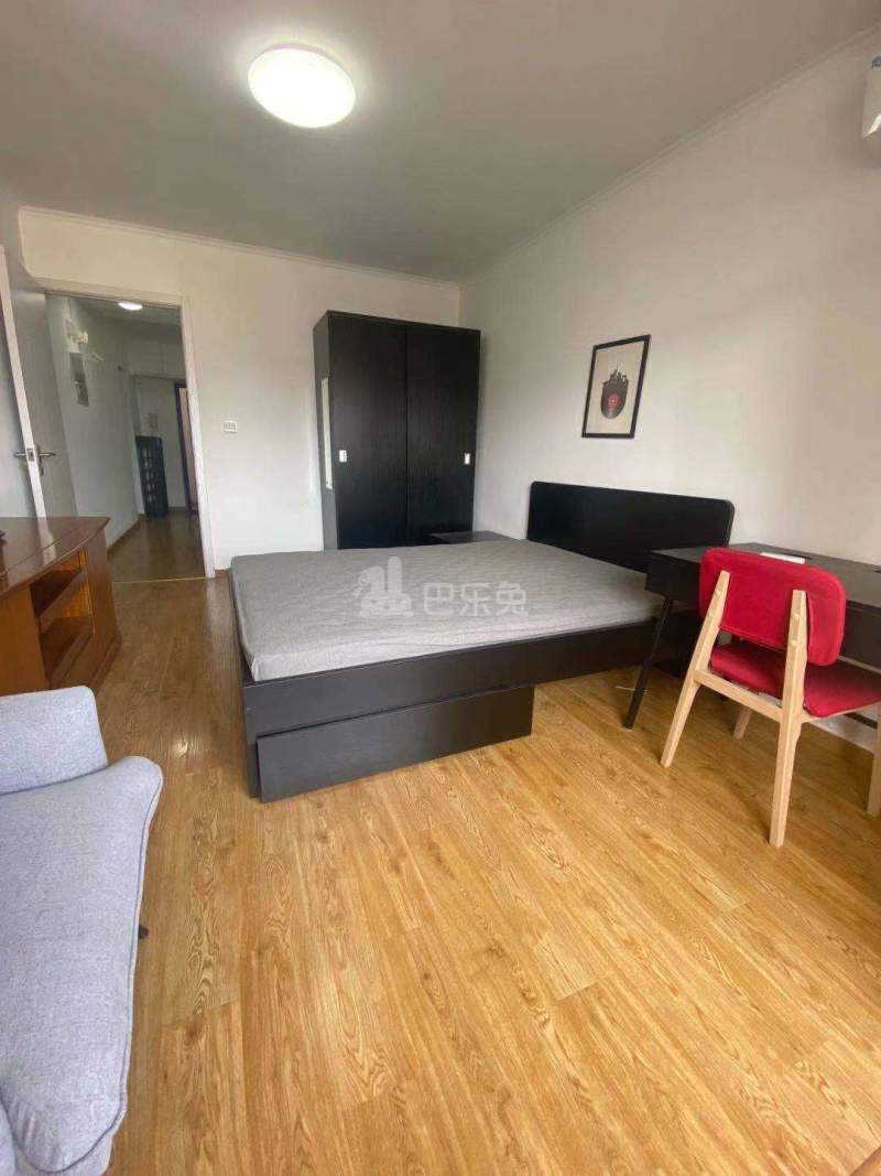 中华新路485弄10335343卧室图0