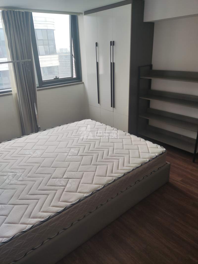 环翼城10339993卧室图1