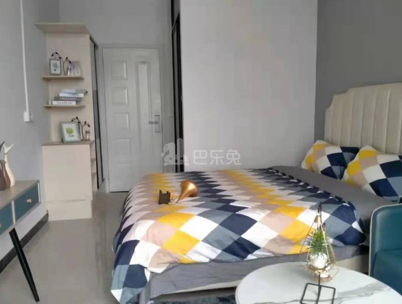 甘竹村10341289卧室图0