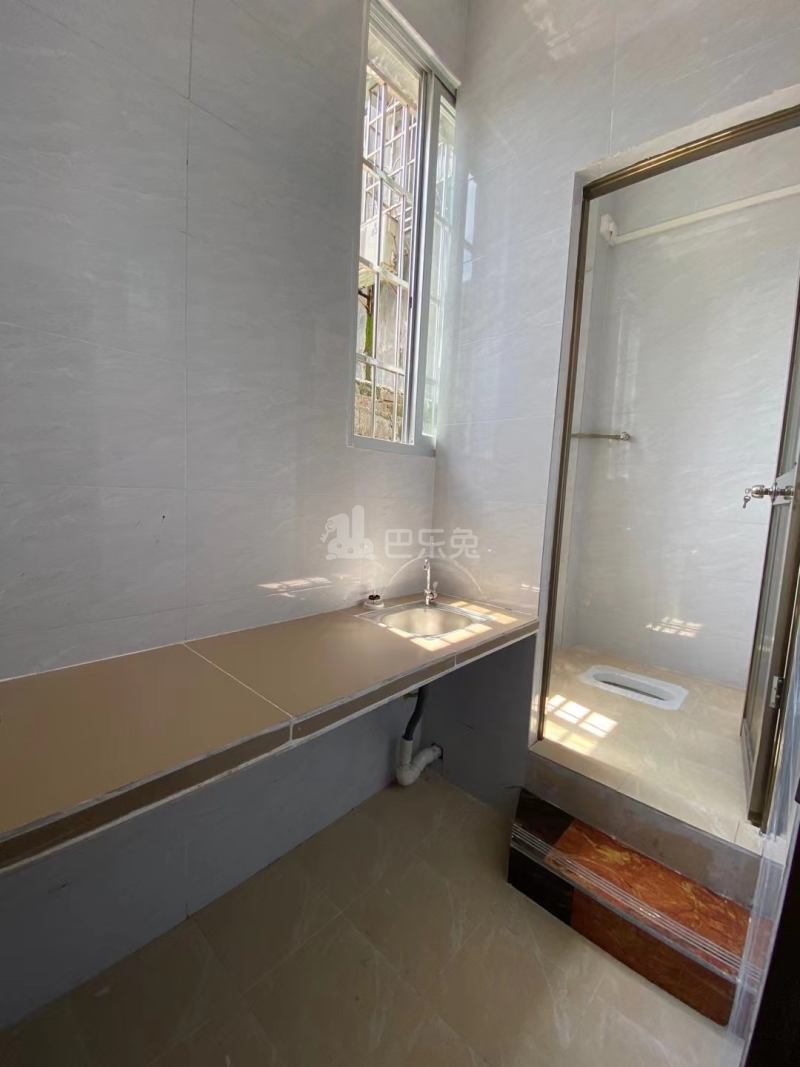 东塱村10341832周边环境图1