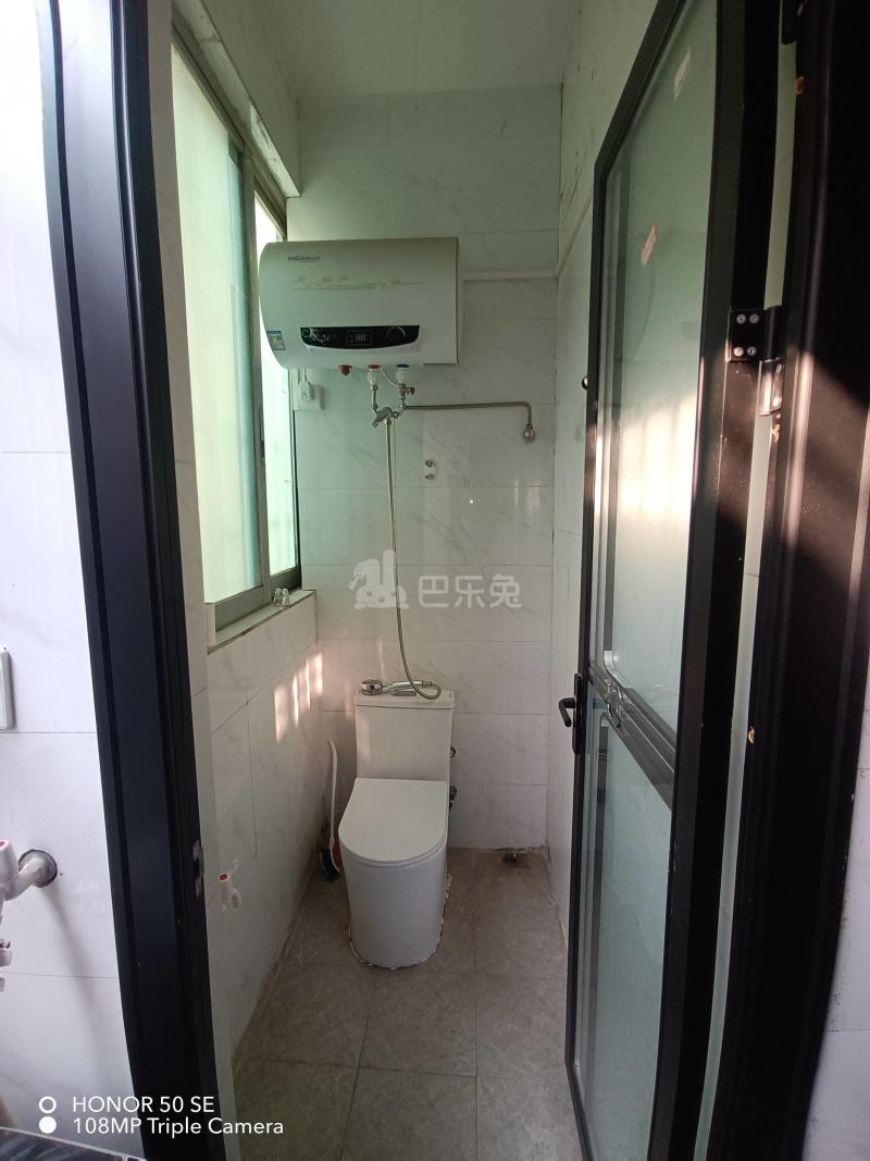 东平村10341927卫生间图6