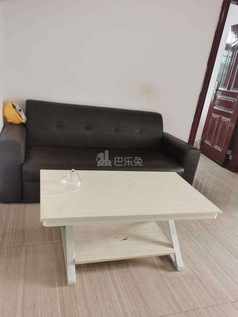 罗仙村10344430客厅图1