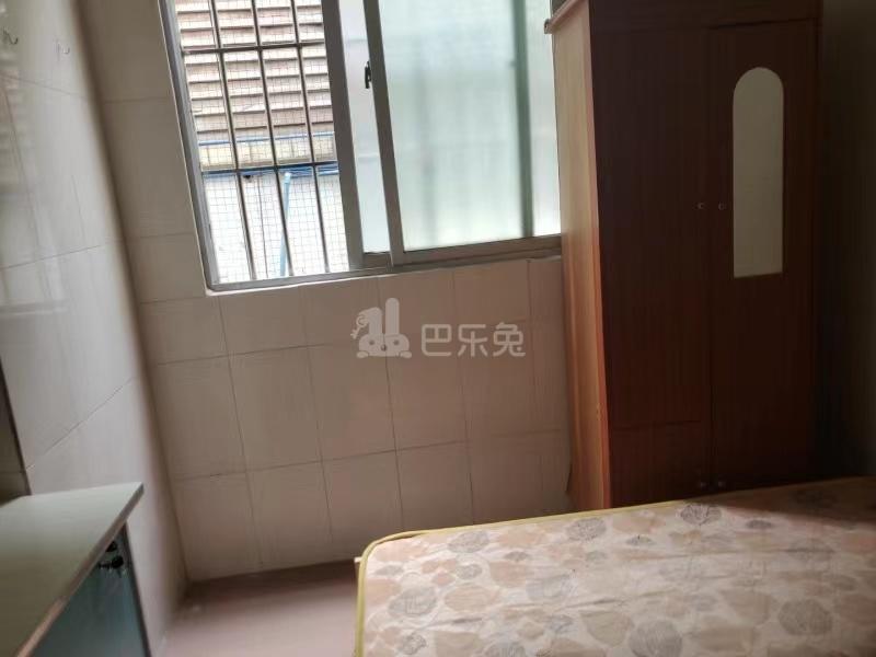 东镜村10344548卧室图1