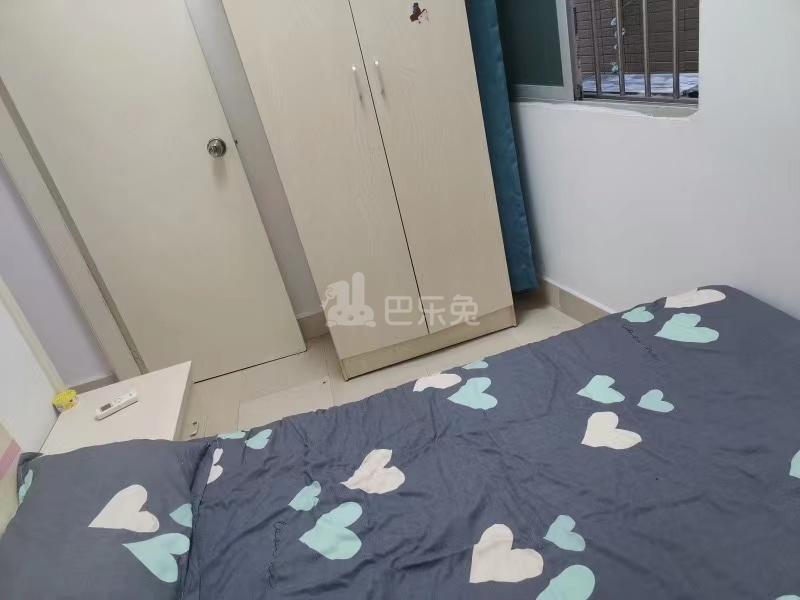 东镜村10344713卧室图0