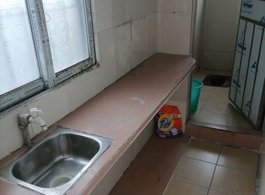 东镜村 1室1厅1卫