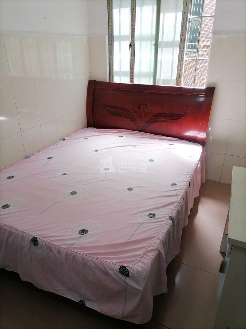 东镜村10345532卧室图0