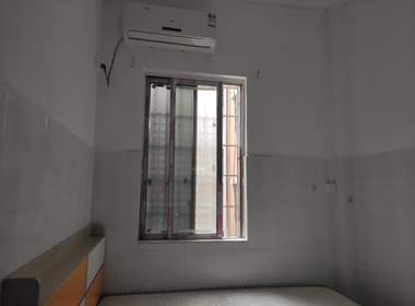 望岗大岭南南街十八巷22号 2室1厅1卫