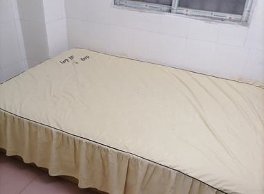 东镜村 1室1厅1卫