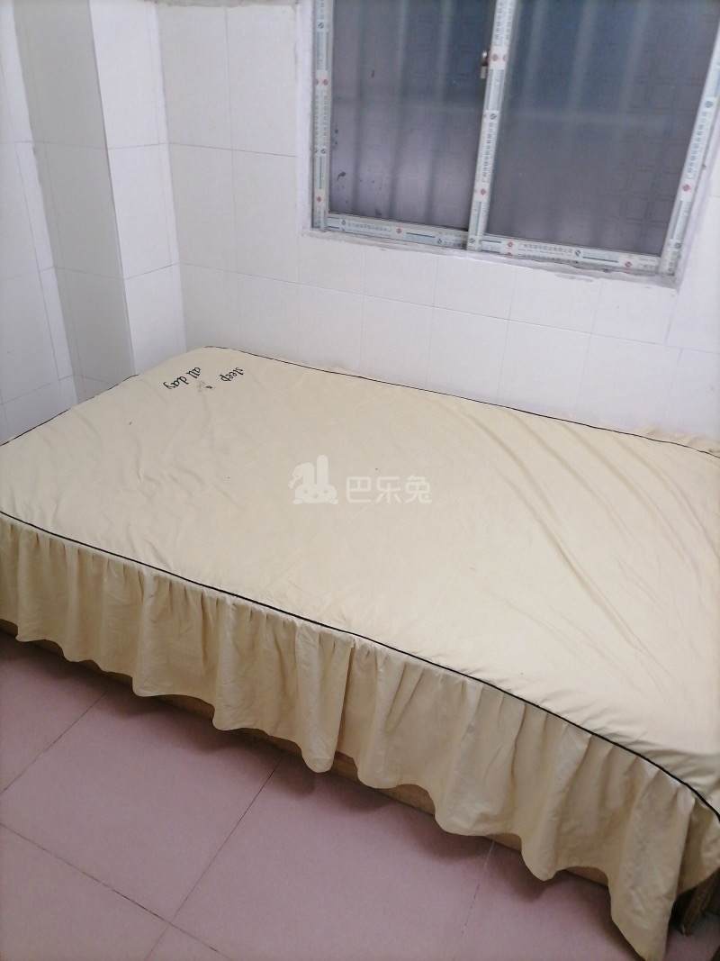 东镜村10358796卧室图0