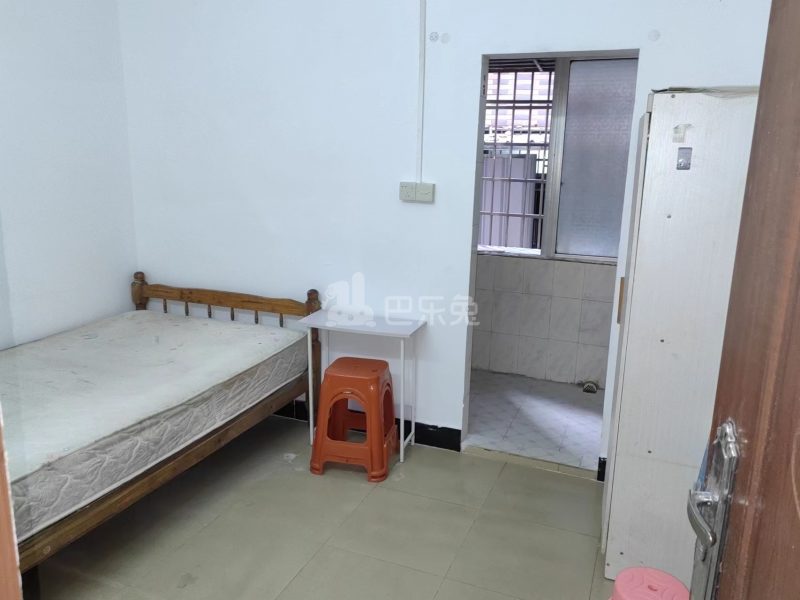 甘竹村10358967卧室图2