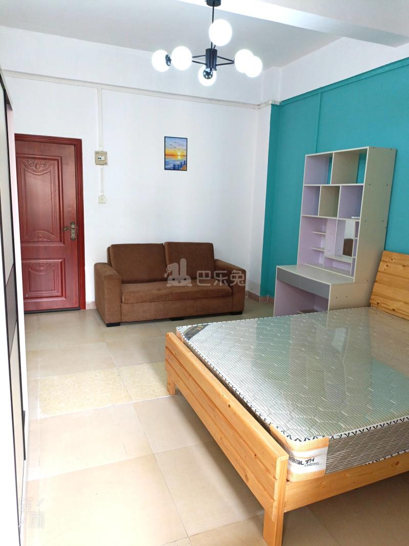 公益村10361572客厅图1