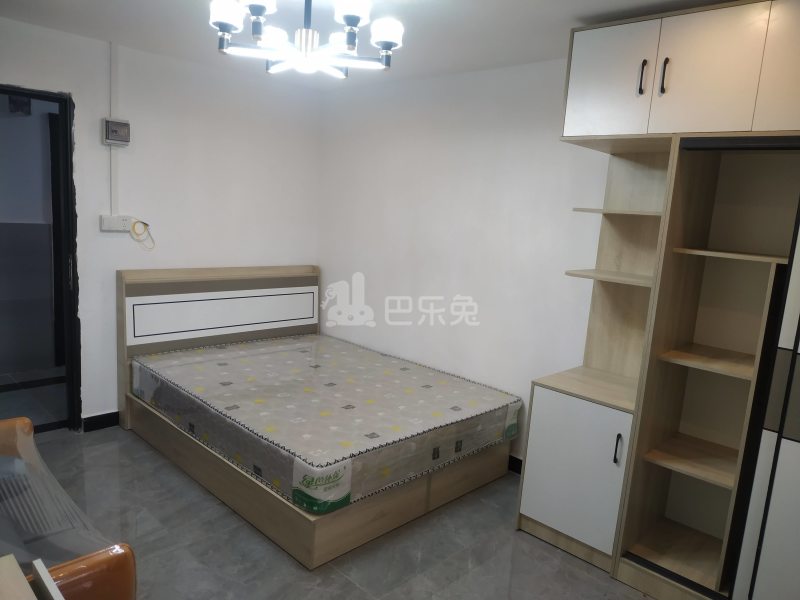 吉山庄岗山巷8号10361689卧室图2