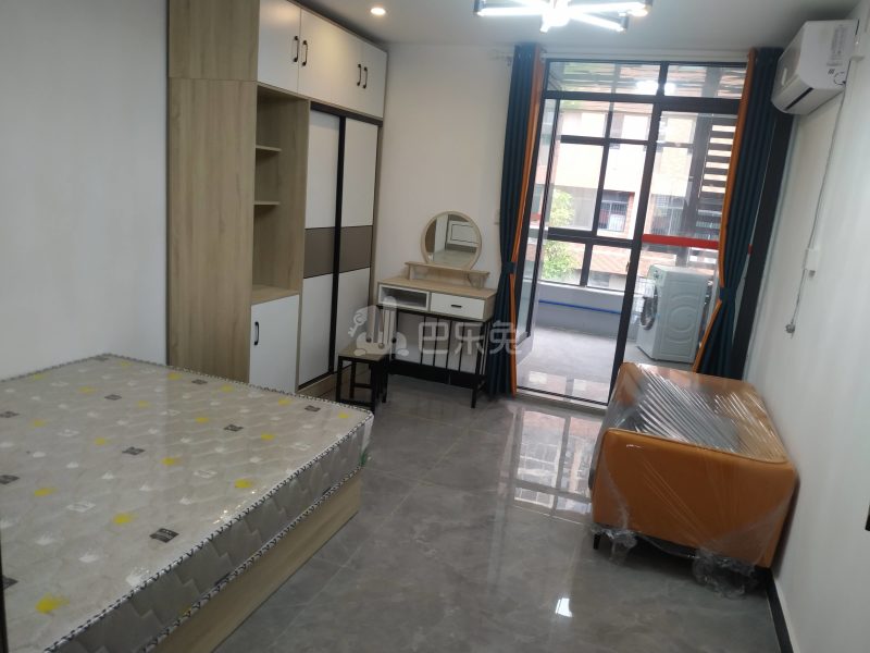 吉山庄岗山巷8号10361691卧室图0