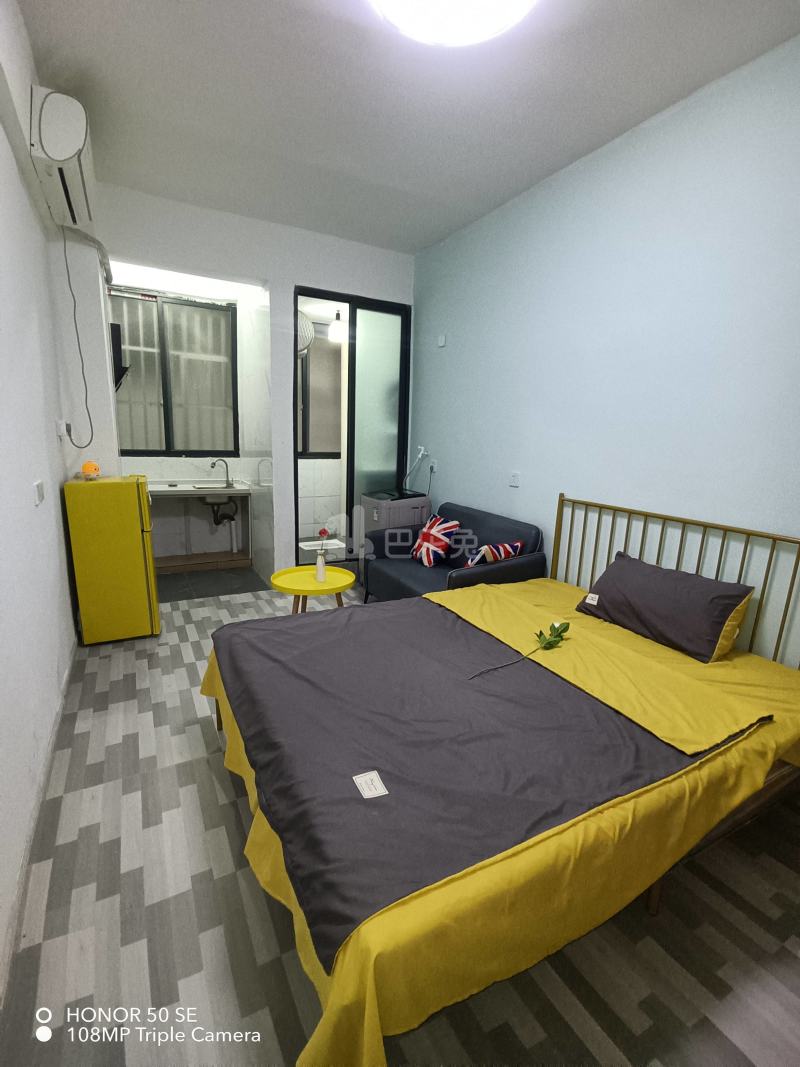 东平村10363882卧室图0