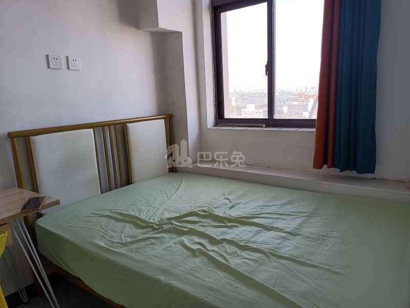 金桥新城1036091卧室图10