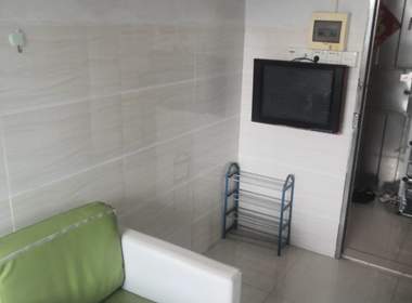 丹山村 1室1厅1卫