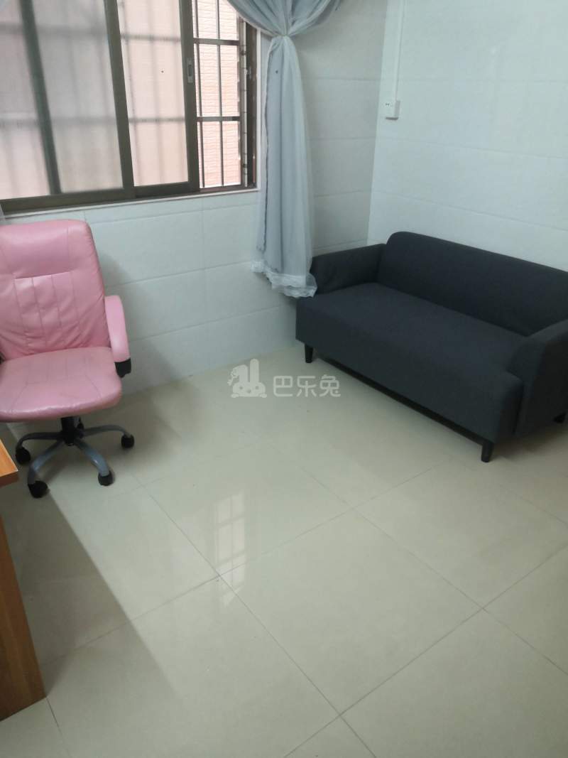 丹山村10369808客厅图0