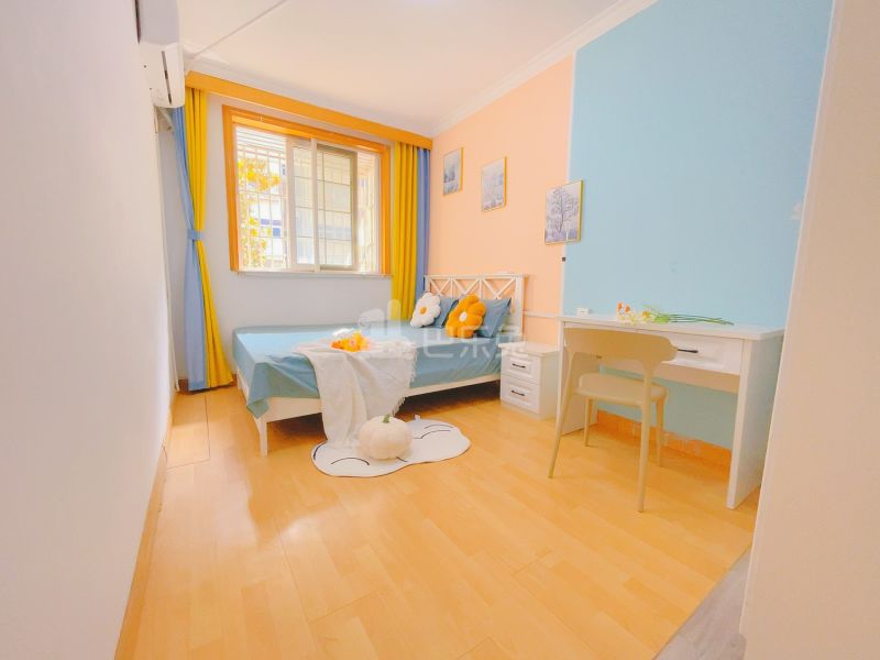 爱达花园兰花园10386533卧室图4