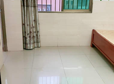 公益村 1室0厅1卫