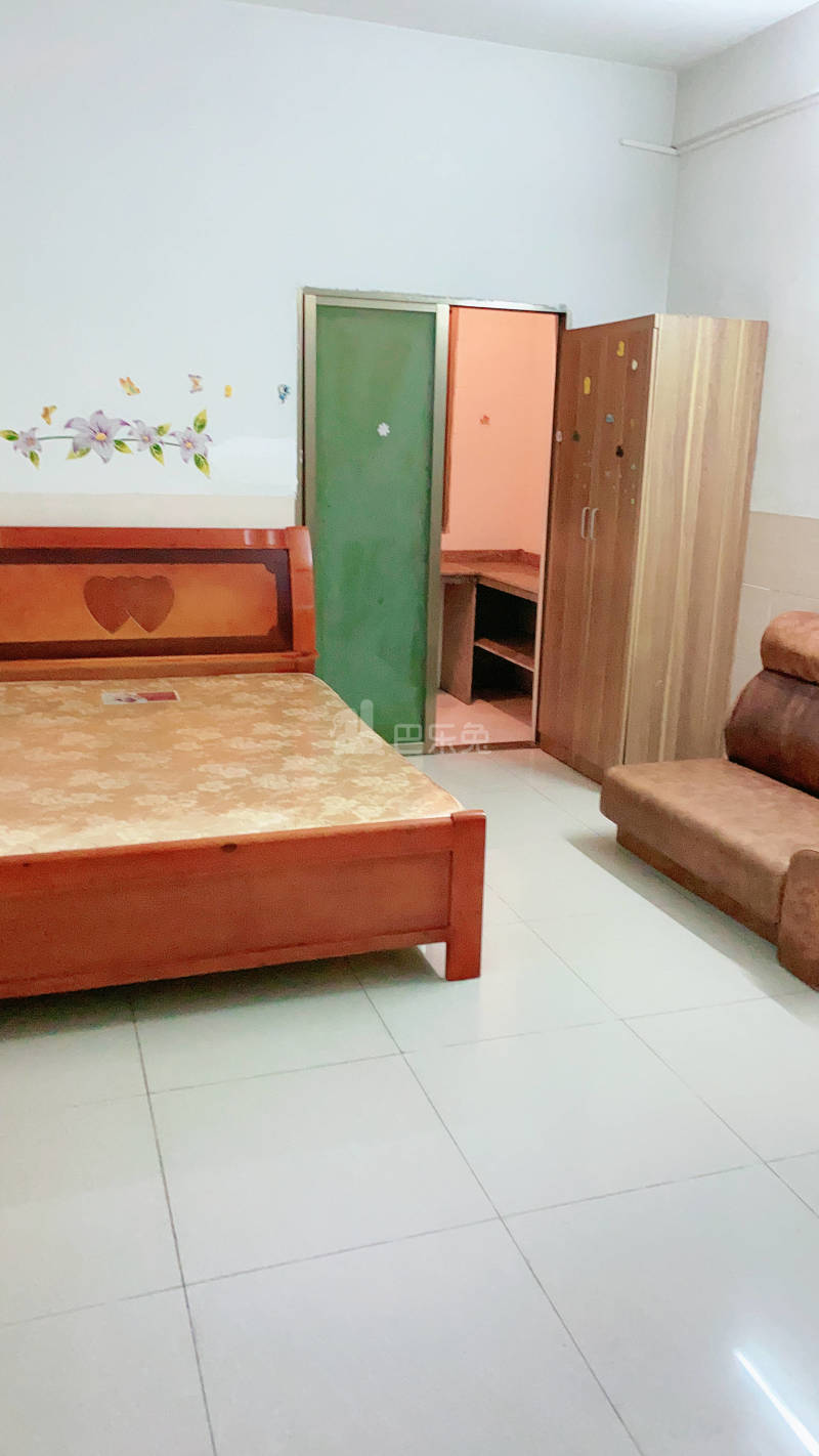 公益村10391118周边环境图2