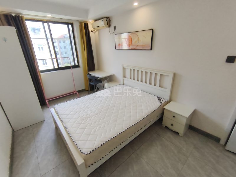 朱行四村10395938卧室图2